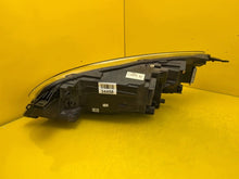 Laden Sie das Bild in den Galerie-Viewer, Frontscheinwerfer Ford Kuga LV4B-13E014-CE LED Rechts Scheinwerfer Headlight SCH4462779100ho