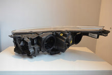 Laden Sie das Bild in den Galerie-Viewer, Frontscheinwerfer Ford Kuga II GV41-13D154-AG Xenon Rechts Headlight SCH4465907724ot