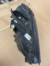 Laden Sie das Bild in den Galerie-Viewer, Frontscheinwerfer Mercedes-Benz Gle 1679061600 Links Scheinwerfer Headlight SCH4471876678lx