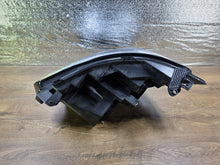 Laden Sie das Bild in den Galerie-Viewer, Frontscheinwerfer Renault Master III 148R00 Rechts Scheinwerfer Headlight SCH4472179447it