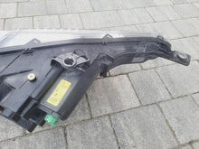 Load image into Gallery viewer, Frontscheinwerfer Maserati Levante 670032328 Links Scheinwerfer Headlight SCH4472415361er
