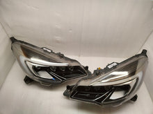 Laden Sie das Bild in den Galerie-Viewer, Frontscheinwerfer Citroën Ds3 89908458 89909111 Xenon Ein Satz Headlight SCH4475954359ws