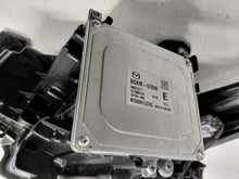Laden Sie das Bild in den Galerie-Viewer, Frontscheinwerfer Mazda 3 BCJH-51030 Rechts Scheinwerfer Headlight SCH4477346625vd