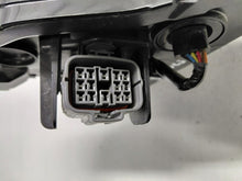 Laden Sie das Bild in den Galerie-Viewer, Frontscheinwerfer Mazda 3 BCJH-51030 Rechts Scheinwerfer Headlight SCH4477346625vd