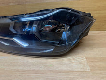 Laden Sie das Bild in den Galerie-Viewer, Frontscheinwerfer VW Polo 2G1941005 Links Scheinwerfer Headlight SCH4480254781as