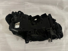 Load image into Gallery viewer, Frontscheinwerfer BMW X3 G01 8739653-04 Full LED Links Scheinwerfer Headlight SCH4499379759go