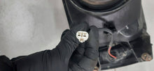 Load image into Gallery viewer, Frontscheinwerfer Suzuki Swift I 110-32216L Links Scheinwerfer Headlight SCH4506803485ct