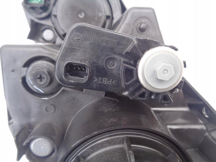 Frontscheinwerfer Kia Sportage 921023U250 Rechts Scheinwerfer Headlight SCH4509298079kb