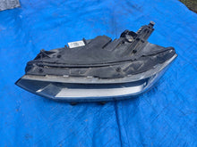 Laden Sie das Bild in den Galerie-Viewer, Frontscheinwerfer VW Passat B8 3G1941081C Links Scheinwerfer Headlight SCH4512396617vz