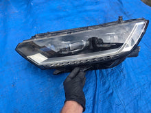 Laden Sie das Bild in den Galerie-Viewer, Frontscheinwerfer VW Passat B8 3G1941081C Links Scheinwerfer Headlight SCH4512396617vz