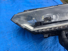 Laden Sie das Bild in den Galerie-Viewer, Frontscheinwerfer VW Passat B8 3G1941081C Links Scheinwerfer Headlight SCH4512396617vz