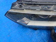 Laden Sie das Bild in den Galerie-Viewer, Frontscheinwerfer VW Passat B8 3G1941081C Links Scheinwerfer Headlight SCH4512396617vz