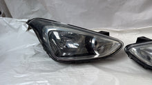 Laden Sie das Bild in den Galerie-Viewer, Frontscheinwerfer Hyundai I10 92102-B90000 Rechts Scheinwerfer Headlight SCH4512817773xn