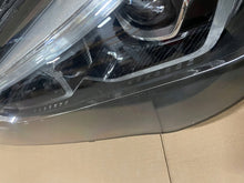 Load image into Gallery viewer, Frontscheinwerfer BMW X1 F48 5A01171-02 Ein Satz Scheinwerfer Headlight SCH4518146745jl