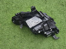 Laden Sie das Bild in den Galerie-Viewer, Frontscheinwerfer Volvo 80000401 LED Links Scheinwerfer Headlight SCH4519204252ei