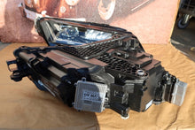 Laden Sie das Bild in den Galerie-Viewer, Frontscheinwerfer Skoda Superb III 3V1941015D 3V1941016D Rechts oder Links SCH4520247123qo