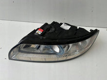 Laden Sie das Bild in den Galerie-Viewer, Frontscheinwerfer Volvo S40 31265698 Links Scheinwerfer Headlight SCH4524948237uv