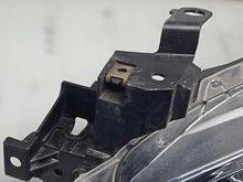 Laden Sie das Bild in den Galerie-Viewer, Frontscheinwerfer Mazda II B45A51040 Links Scheinwerfer Headlight SCH4529032269eg