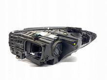 Laden Sie das Bild in den Galerie-Viewer, Frontscheinwerfer Mercedes-Benz W206 A2069067203 Rechts Scheinwerfer Headlight SCH4530275258be