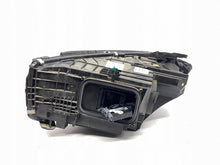 Laden Sie das Bild in den Galerie-Viewer, Frontscheinwerfer Mercedes-Benz W206 A2069067203 Rechts Scheinwerfer Headlight SCH4530275258be