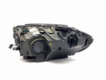 Laden Sie das Bild in den Galerie-Viewer, Frontscheinwerfer Mercedes-Benz W206 A2069067203 Rechts Scheinwerfer Headlight SCH4530275258be