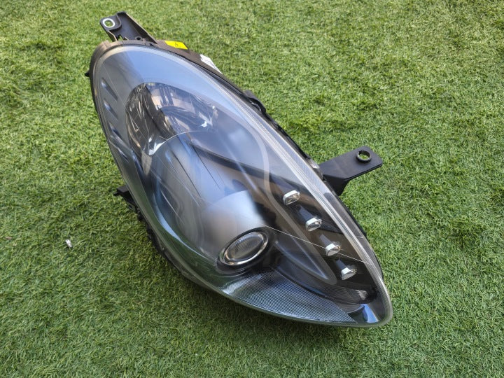 Frontscheinwerfer Alfa Romeo Giulietta 00505267580 Xenon Rechts Headlight SCH4532900327ho