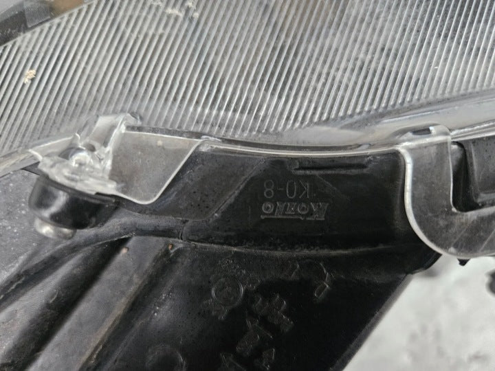 Frontscheinwerfer Toyota Yaris K6446 Links Scheinwerfer Headlight SCH4536762581il