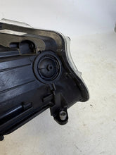 Laden Sie das Bild in den Galerie-Viewer, Frontscheinwerfer Mercedes-Benz Vito W447 A4479061801 Links Headlight SCH4545031124bp