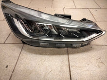 Laden Sie das Bild in den Galerie-Viewer, Frontscheinwerfer Ford Focus NX7B-13E014-CF Rechts Scheinwerfer Headlight SCH4548235779jy