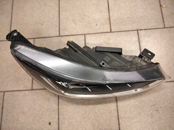 Frontscheinwerfer Ford Focus NX7B-13E014-CF Rechts Scheinwerfer Headlight SCH4548235779jy