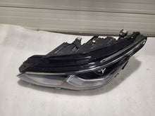Laden Sie das Bild in den Galerie-Viewer, Frontscheinwerfer VW Golf VIII 5H1941077F LED Links Scheinwerfer Headlight SCH4550184271mq