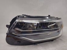 Laden Sie das Bild in den Galerie-Viewer, Frontscheinwerfer VW Tiguan 5NB941035C Links Scheinwerfer Headlight SCH4551707030gb