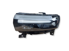 Laden Sie das Bild in den Galerie-Viewer, Frontscheinwerfer Dacia Duster 260603515R Links Scheinwerfer Headlight SCH4556143473og