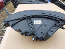 Laden Sie das Bild in den Galerie-Viewer, Frontscheinwerfer Dacia Duster 260603515R Links Scheinwerfer Headlight SCH4556143473og