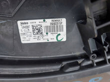 Laden Sie das Bild in den Galerie-Viewer, Frontscheinwerfer Dacia Duster 260603515R Links Scheinwerfer Headlight SCH4556143473og