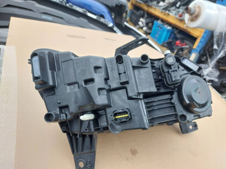 Frontscheinwerfer Dacia Duster 260603515R Links Scheinwerfer Headlight SCH4556143473og