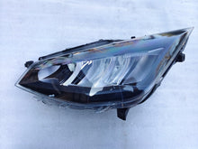Laden Sie das Bild in den Galerie-Viewer, Frontscheinwerfer Seat Ibiza I V 6F1941005F Links Scheinwerfer Headlight SCH4560844674vt