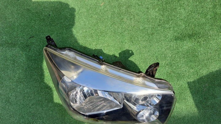 Frontscheinwerfer Suzuki Celerio 100-18122 Rechts Scheinwerfer Headlight SCH4563980107yz