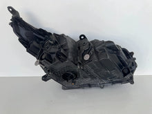 Laden Sie das Bild in den Galerie-Viewer, Frontscheinwerfer Lexus Nx NX200 Links Scheinwerfer Headlight SCH4572789648nt