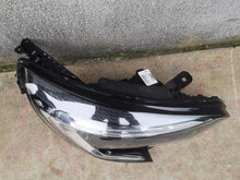 Laden Sie das Bild in den Galerie-Viewer, Frontscheinwerfer Renault Clio I 5 260100902R Rechts Scheinwerfer Headlight SCH4573047188sj