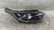 Laden Sie das Bild in den Galerie-Viewer, Frontscheinwerfer Kia Xceed J7921-111040 Rechts Scheinwerfer Headlight SCH4574406847jr