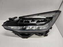 Laden Sie das Bild in den Galerie-Viewer, Frontscheinwerfer Toyota Chr 81150-F4220-00 LED Links Scheinwerfer Headlight SCH4577061992fw