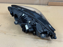 Load image into Gallery viewer, Frontscheinwerfer BMW 1 7886592-09 41219498448 Rechts Scheinwerfer Headlight SCH4577584492br