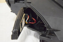 Laden Sie das Bild in den Galerie-Viewer, Frontscheinwerfer Porsche Panamera 97063198102 Xenon Links Headlight SCH4580732633kw