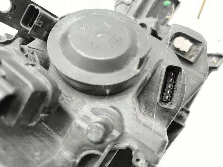 Frontscheinwerfer Renault Clio III 8200865607 Links Scheinwerfer Headlight SCH4583836573dg
