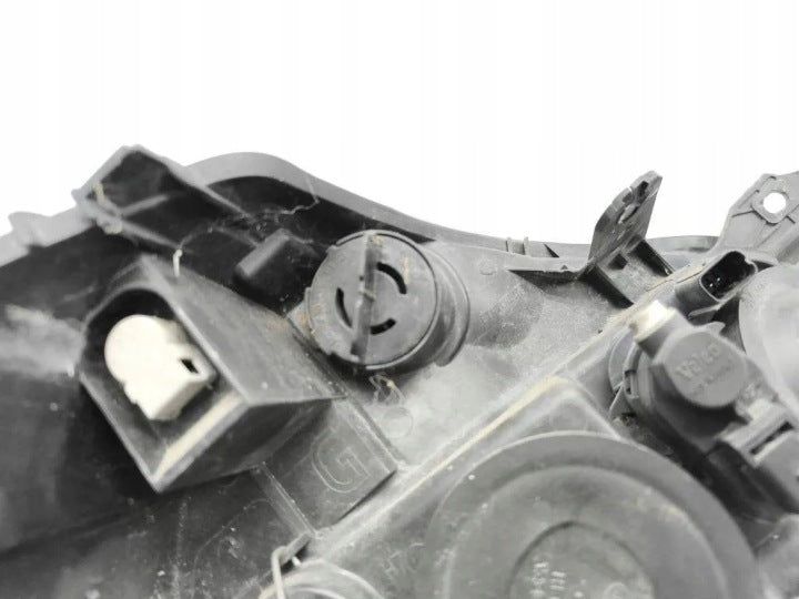 Frontscheinwerfer Renault Clio III 8200865607 Links Scheinwerfer Headlight SCH4583836573dg