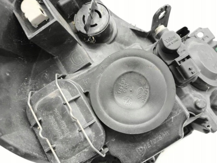 Frontscheinwerfer Renault Clio III 8200865607 Links Scheinwerfer Headlight SCH4583836573dg