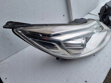 Load image into Gallery viewer, Frontscheinwerfer Ford Focus III BM5113D155AJ BM5113D154AJ Ein Satz Headlight SCH4585868967qe