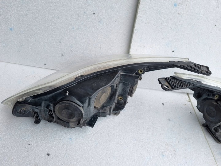 Frontscheinwerfer Ford Focus III BM5113D155AJ BM5113D154AJ Ein Satz Headlight SCH4585868967qe