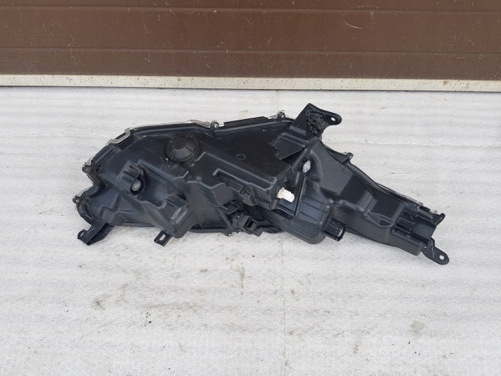 Frontscheinwerfer Toyota 4 Yaris EUK0-8 Links Scheinwerfer Headlight SCH4594613880tt